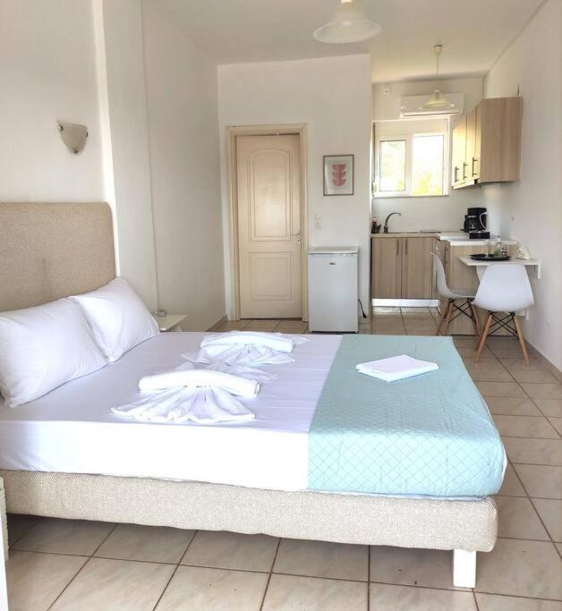 #4 Giorgos & Chara Apartments Nea Kydonia 外观 照片